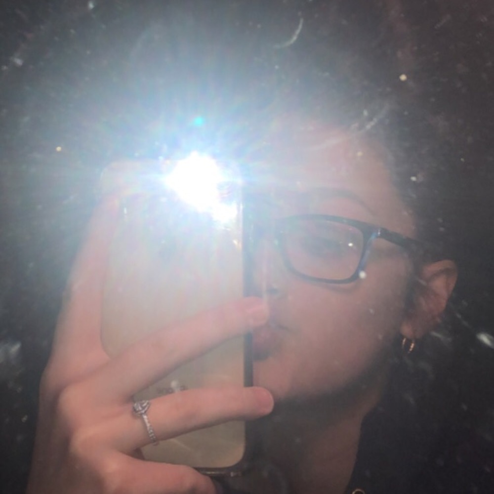 Meet your Posher, Samantha